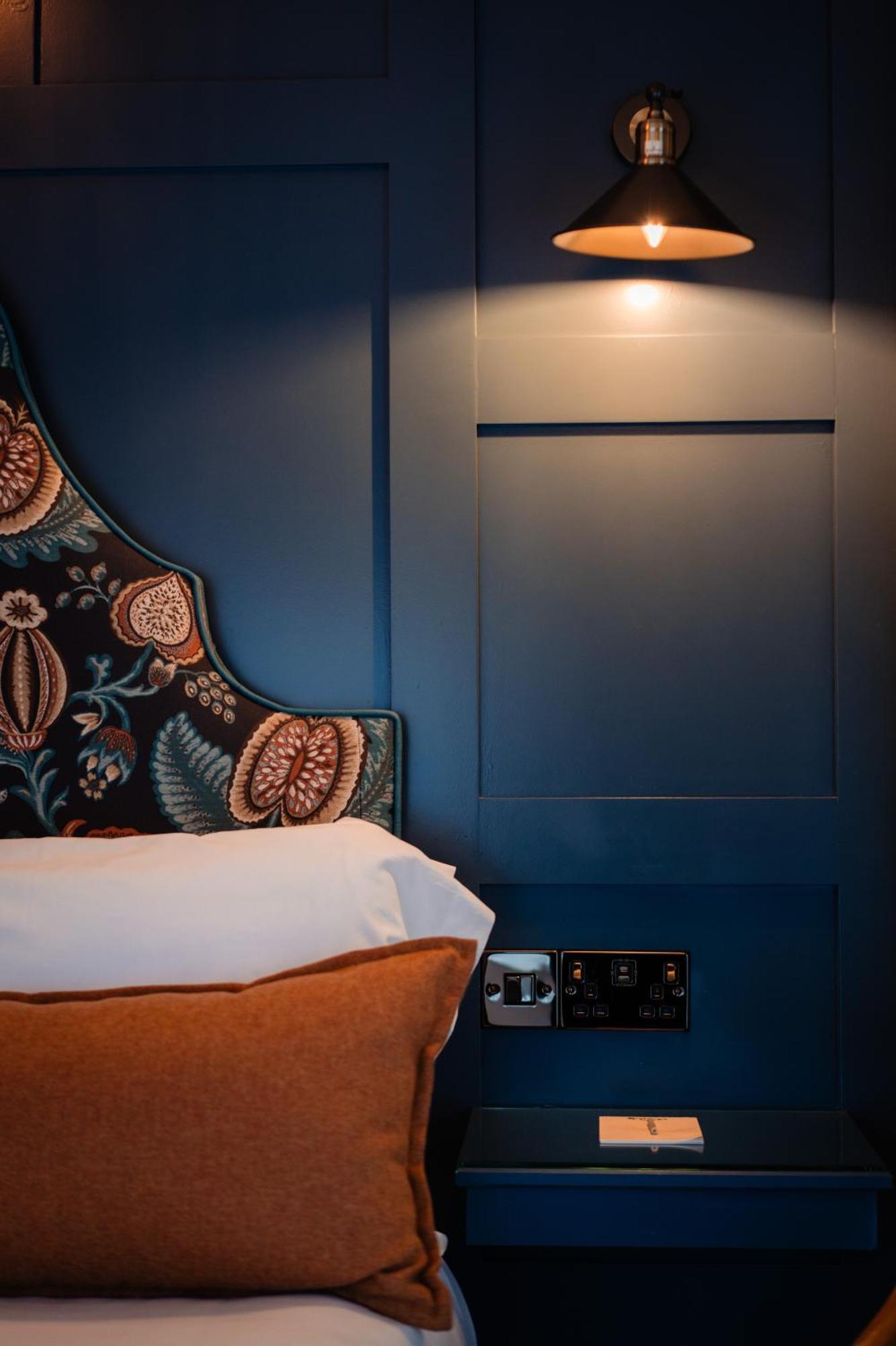 Mcgrory'S Hotel カルダフ エクステリア 写真